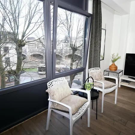 Brial 2 Bedrooms, Appartamento *