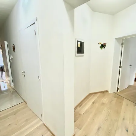 Appartamento Brial 2 Bedrooms, *